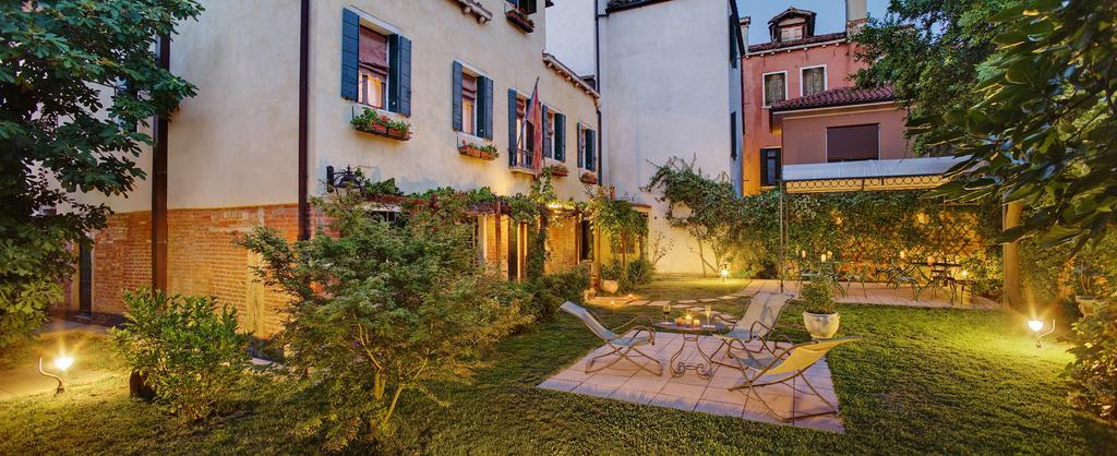 Frühstückspension Casa Rezzonico 2*
