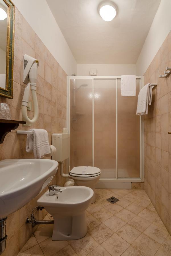 Casa Rezzonico 2* Venedig